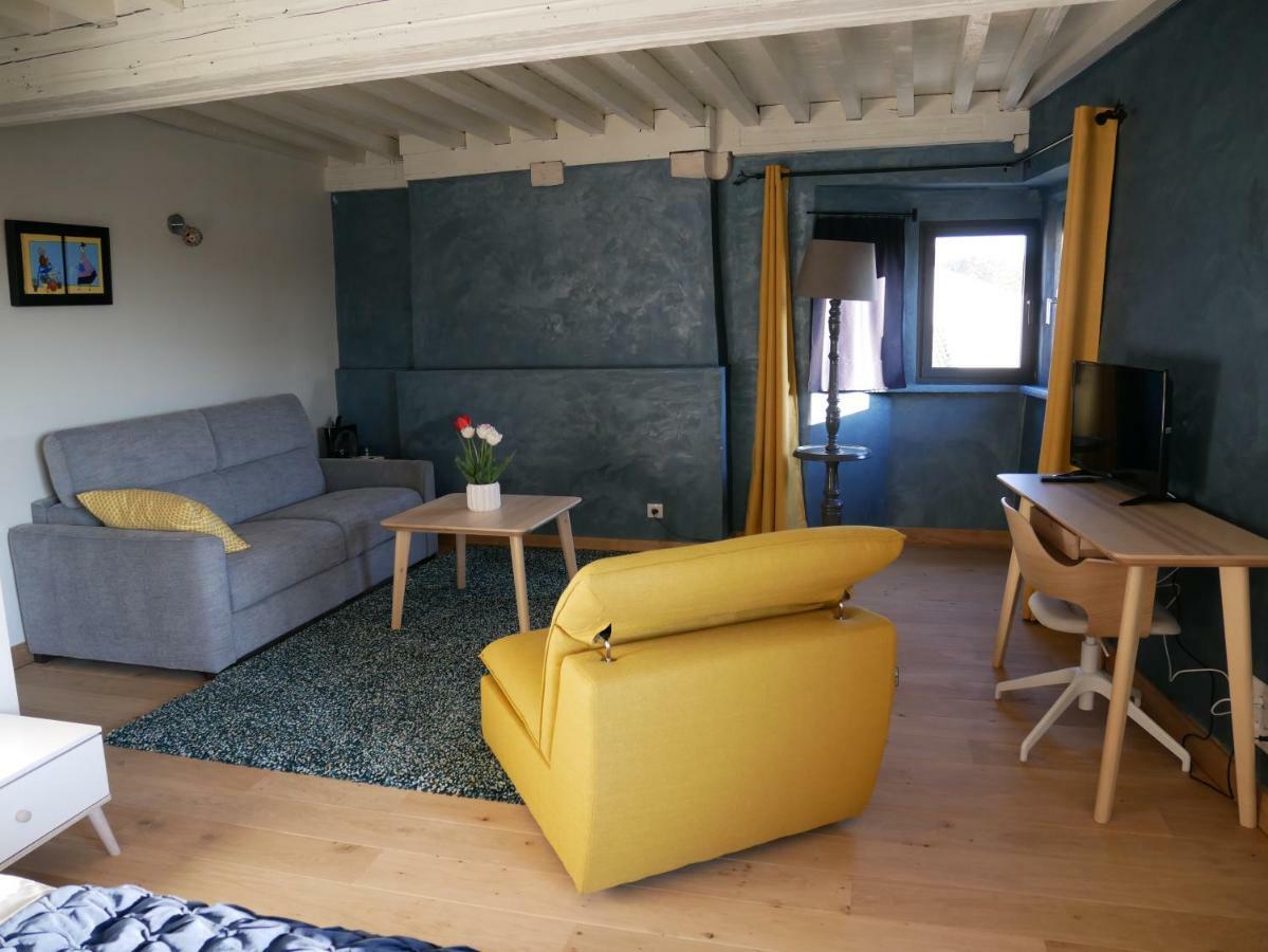 La Maison Forte - Chambres Et Table D'Hotes Millery  Buitenkant foto
